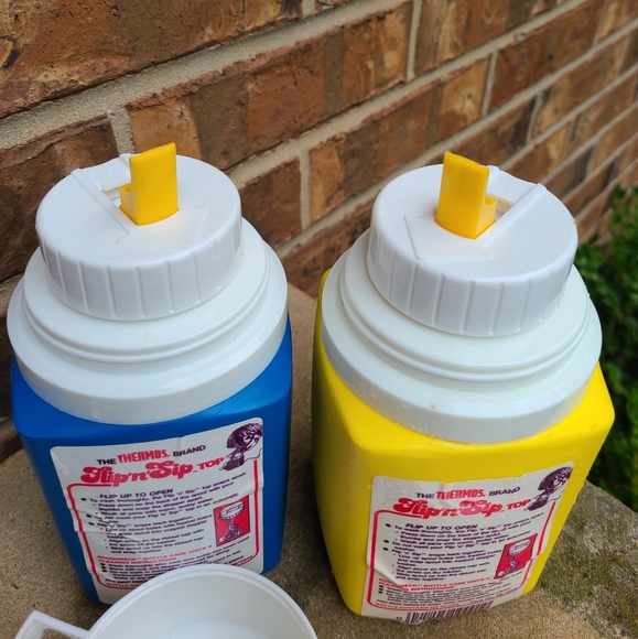 Vintage Thermos Flip & Sip - Picture 8 of 14